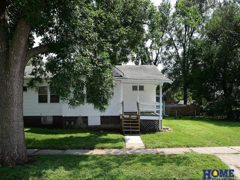 Photo of 2793 F Street, Lincoln, NE 68510 (MLS # 22600956)