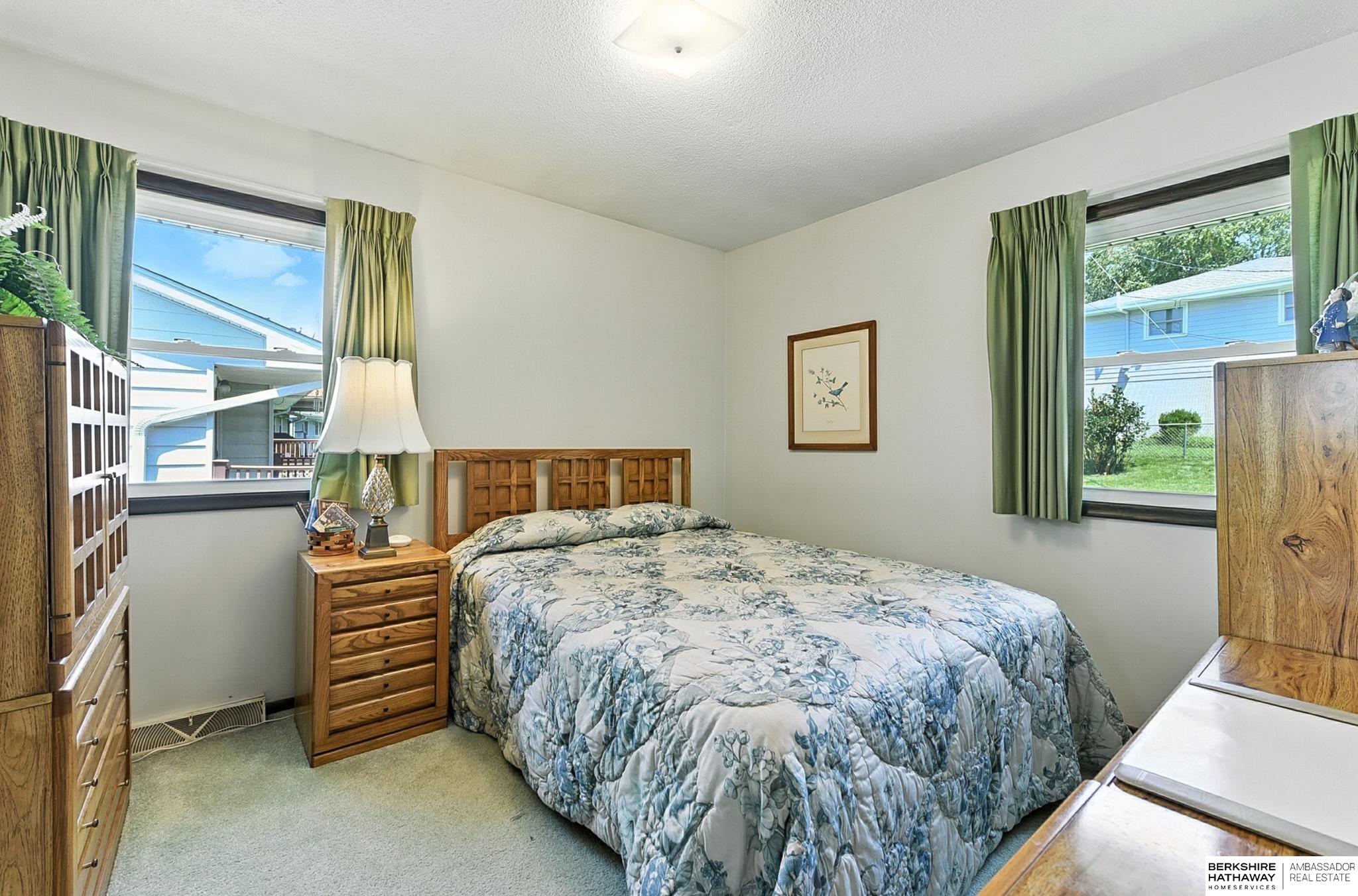 Omaha, Nebraska 68134, United States, 3 Bedrooms Bedrooms, ,2 BathroomsBathrooms,Residential,Active,230495