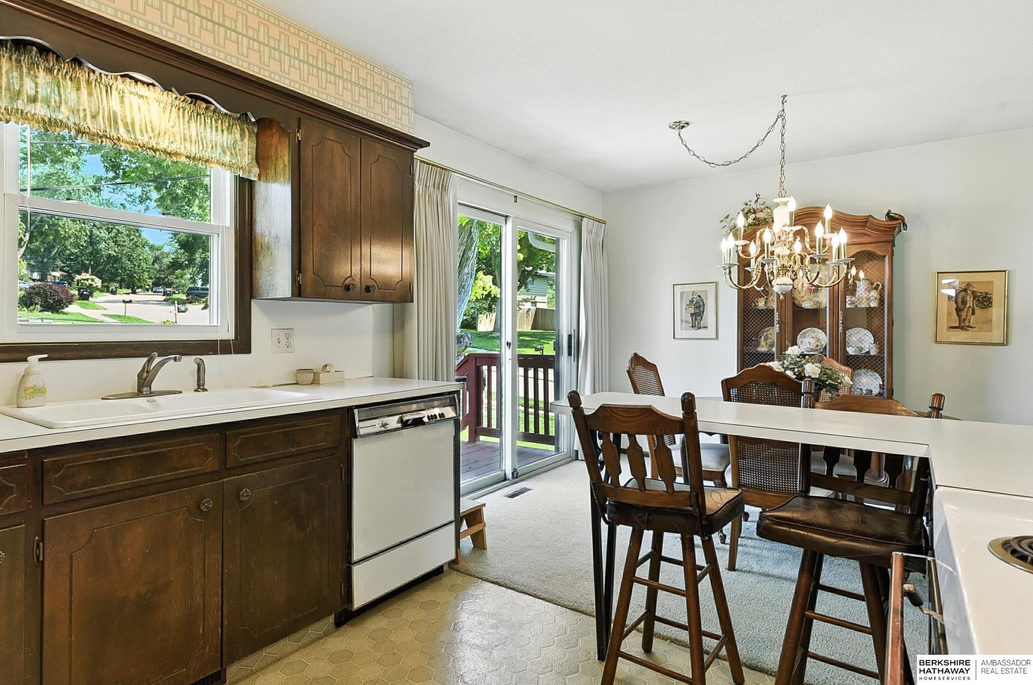 Omaha, Nebraska 68134, United States, 3 Bedrooms Bedrooms, ,2 BathroomsBathrooms,Residential,Active,230495