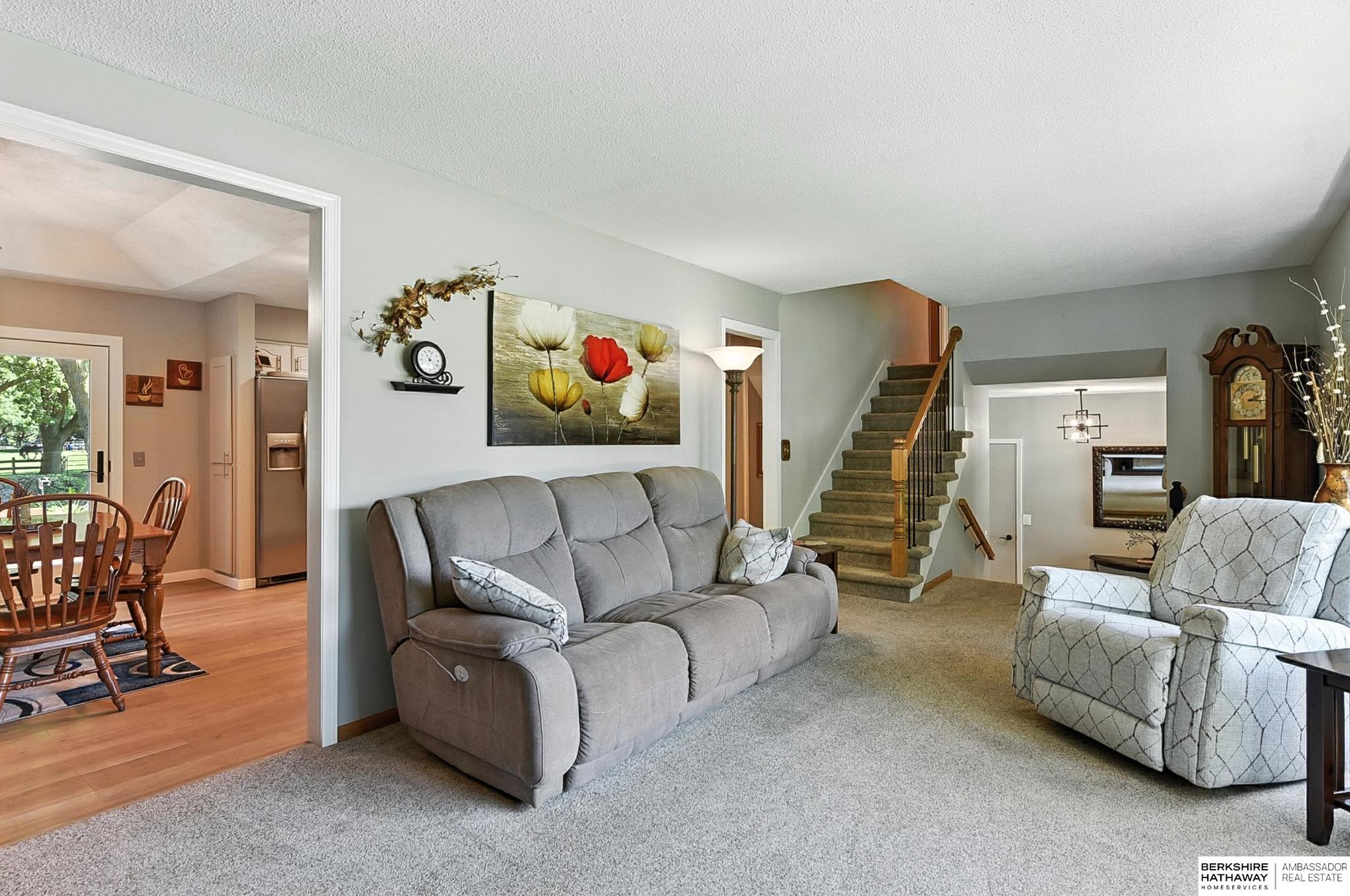 Omaha, Nebraska 68022, United States, 4 Bedrooms Bedrooms, ,3 BathroomsBathrooms,Residential,Active,156123