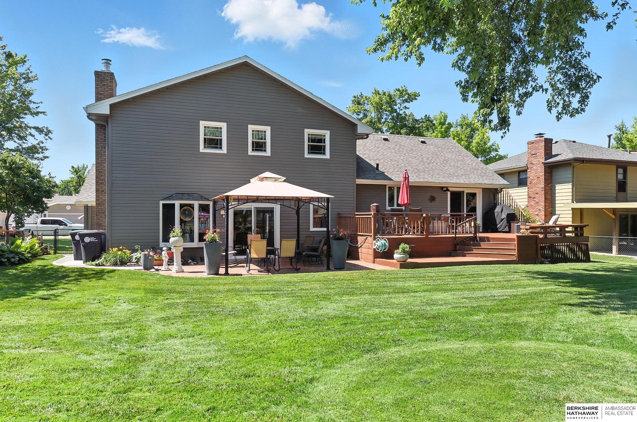 Omaha, Nebraska 68022, United States, 4 Bedrooms Bedrooms, ,3 BathroomsBathrooms,Residential,Active,156123