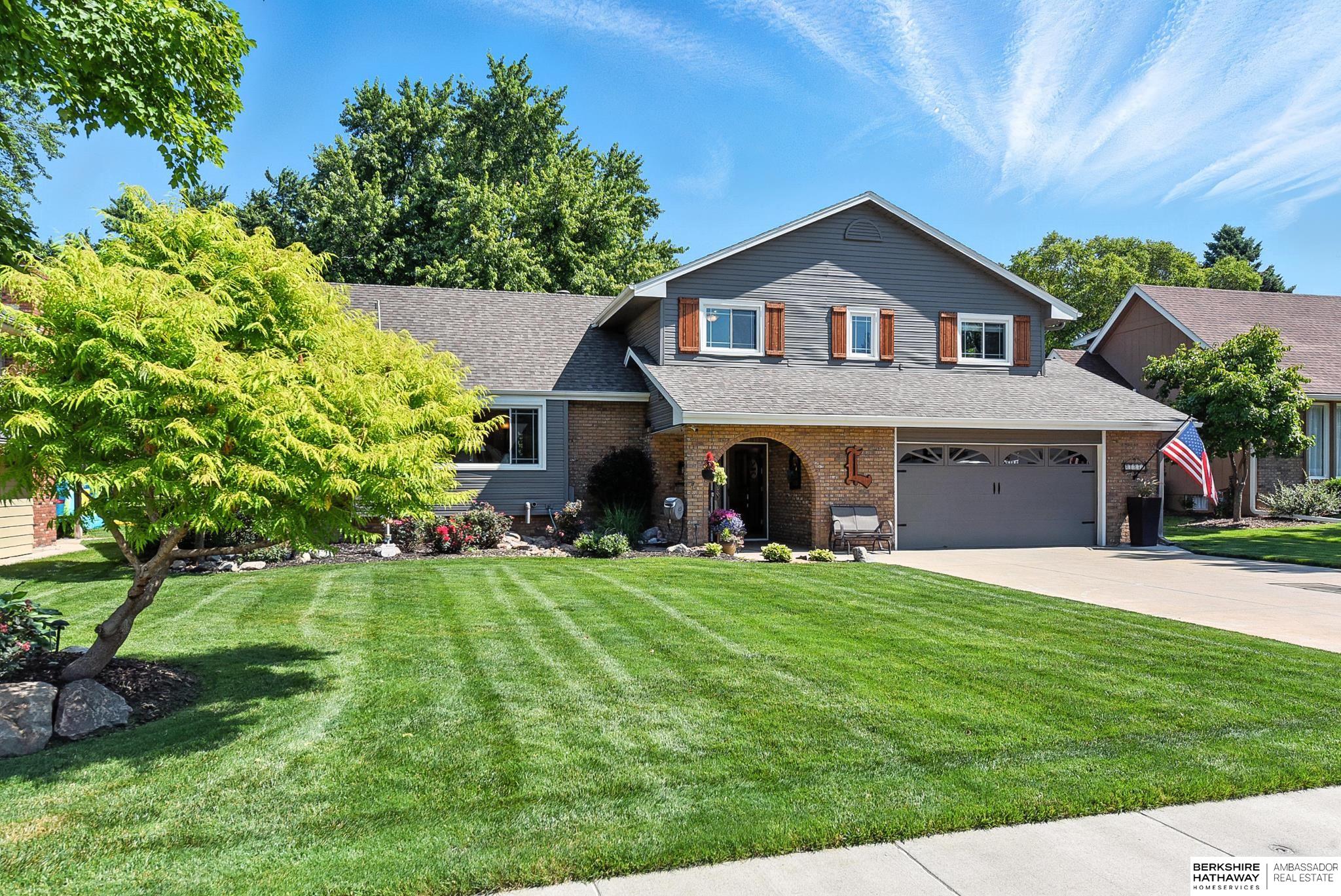 Omaha, Nebraska 68022, United States, 4 Bedrooms Bedrooms, ,3 BathroomsBathrooms,Residential,Active,156123