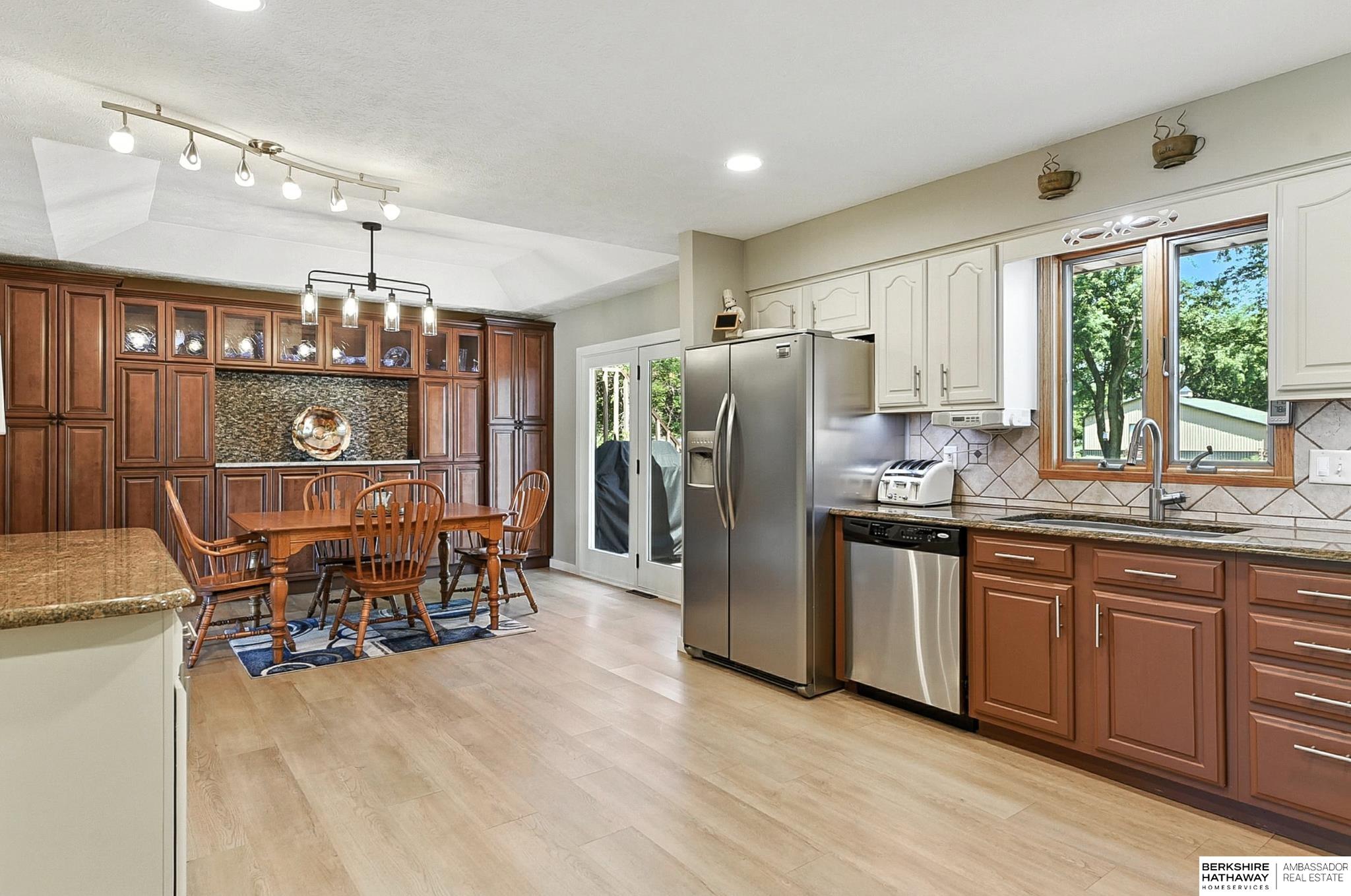 Omaha, Nebraska 68022, United States, 4 Bedrooms Bedrooms, ,3 BathroomsBathrooms,Residential,Active,156123