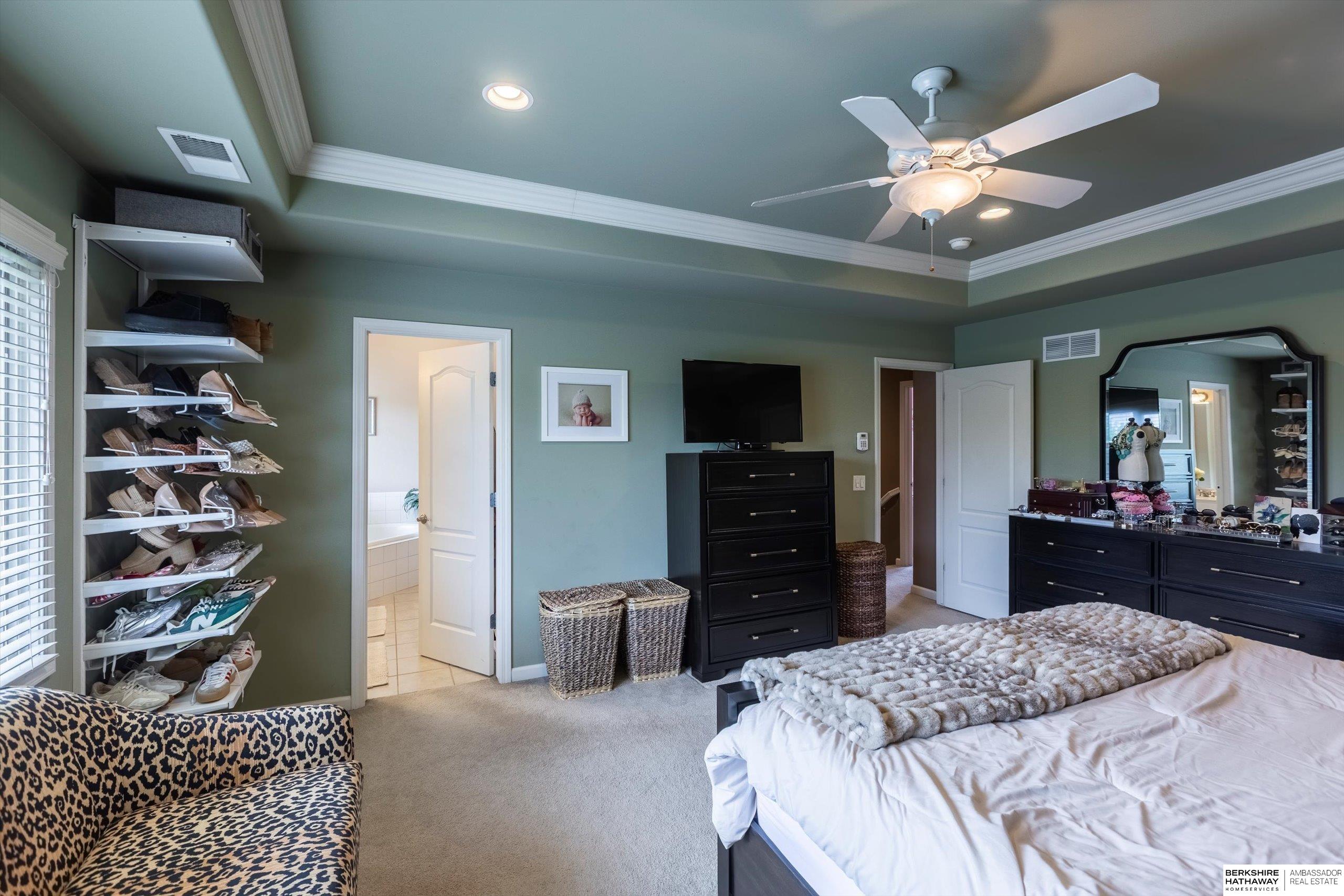 Omaha, Nebraska 68130, United States, 4 Bedrooms Bedrooms, ,4 BathroomsBathrooms,Residential,Active,209322