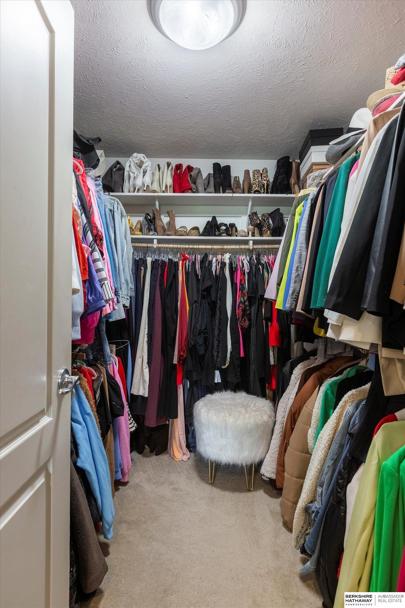 Omaha, Nebraska 68130, United States, 4 Bedrooms Bedrooms, ,4 BathroomsBathrooms,Residential,Active,209322