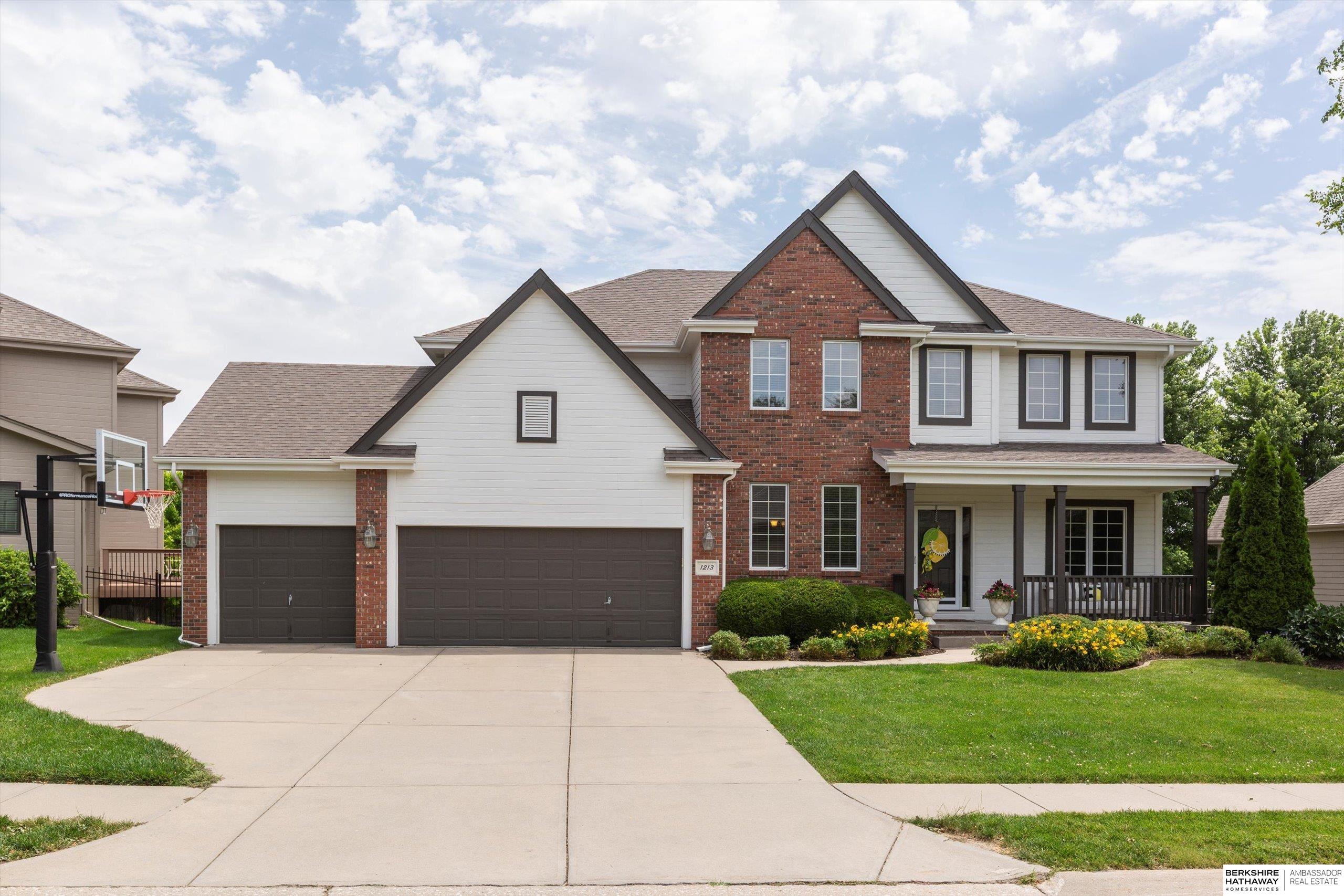 Omaha, Nebraska 68130, United States, 4 Bedrooms Bedrooms, ,4 BathroomsBathrooms,Residential,Active,209322 Omaha, Nebraska 68130, United States, 4 Bedrooms Bedrooms, ,4 BathroomsBathrooms,Residential,Active,209322