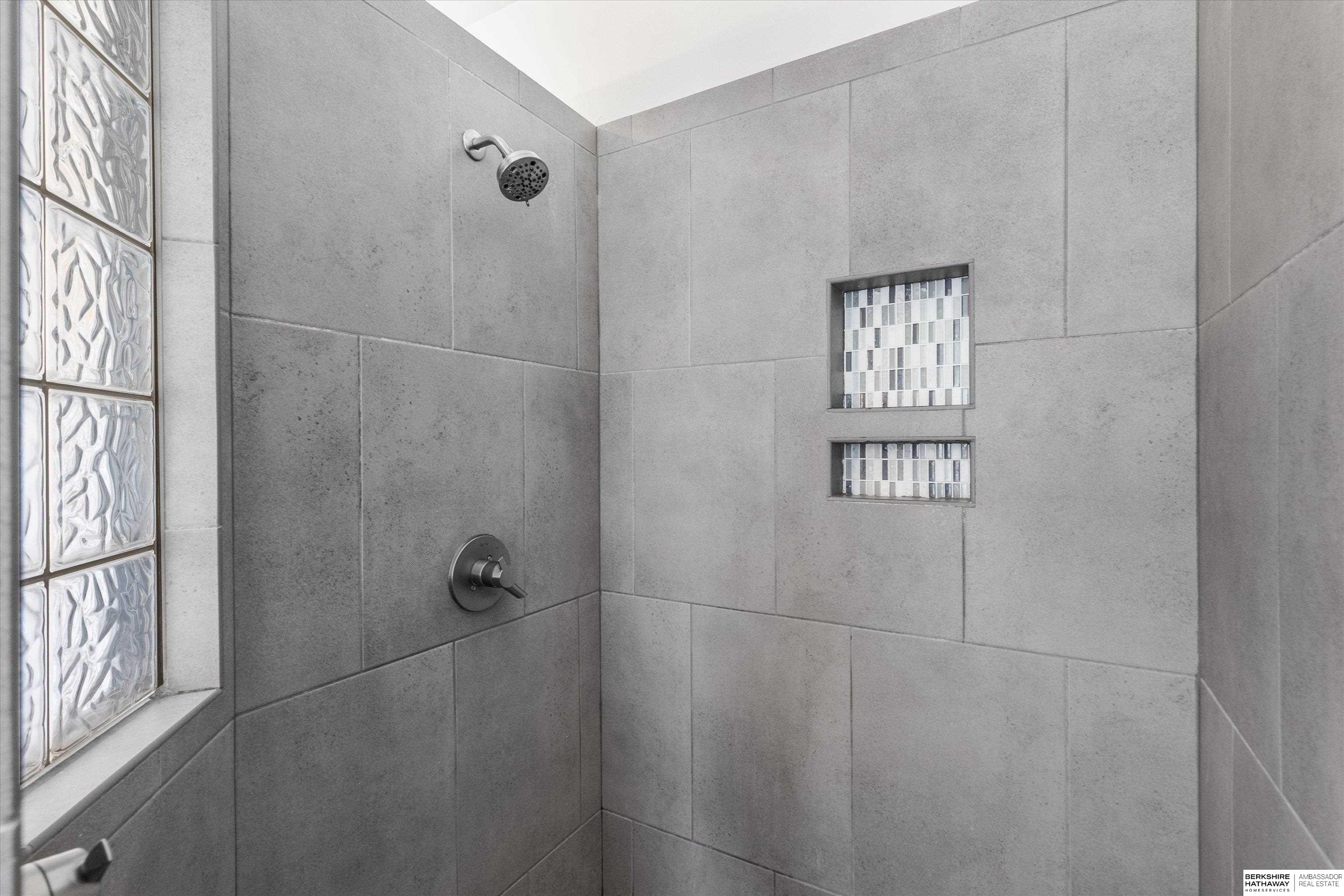 Bennington, Nebraska 68007, United States, 4 Bedrooms Bedrooms, ,3 BathroomsBathrooms,Residential,Active,137282