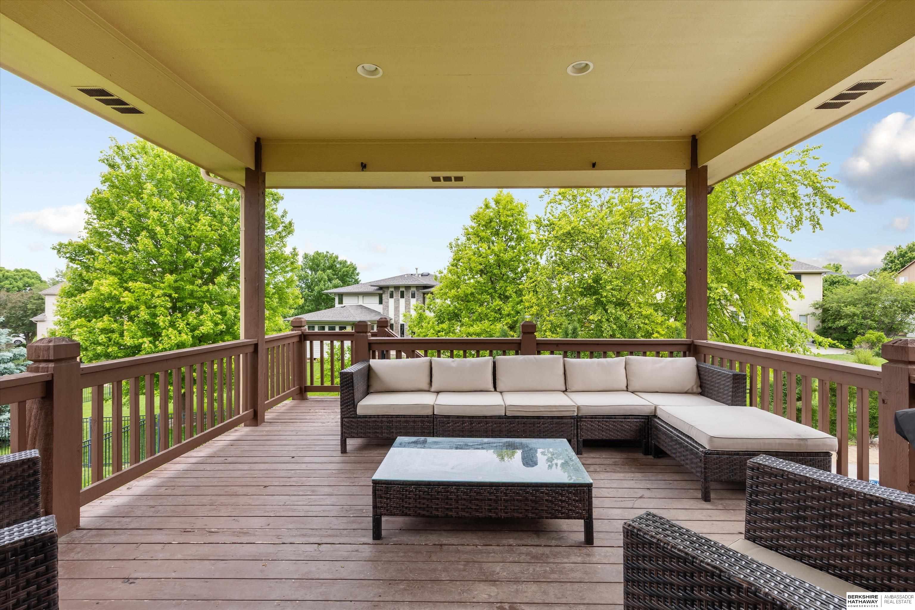 Bennington, Nebraska 68007, United States, 4 Bedrooms Bedrooms, ,3 BathroomsBathrooms,Residential,Active,137282