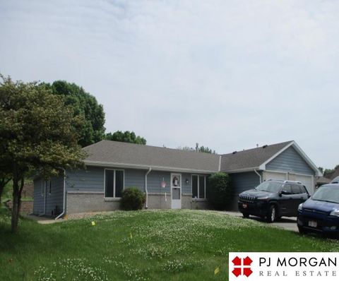 Photo of 5016/5020 Copper Creek Road, Bellevue, NE 68157 (MLS # 22607407)