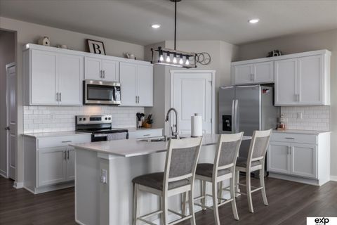 Photo of 17525 Rose Lane Road, Omaha, NE 68136 (MLS # 22603236)