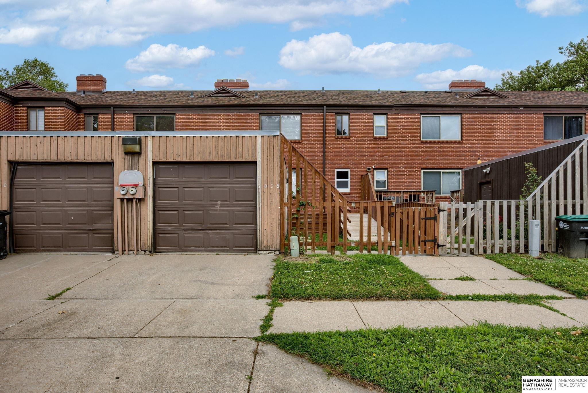 Photo 1 of 27 — 2008 Spencer Street o, Omaha, NE 68110