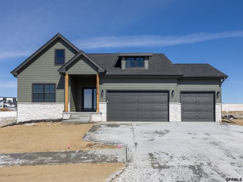 Photo of 19938 Weir Street, Omaha, NE 68135 (MLS # 22527894)