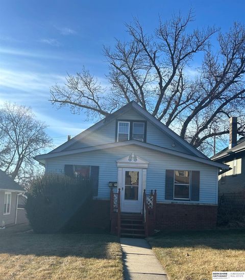 Photo of 3071 Arcadia Avenue, Omaha, NE 68111 (MLS # 22604149)