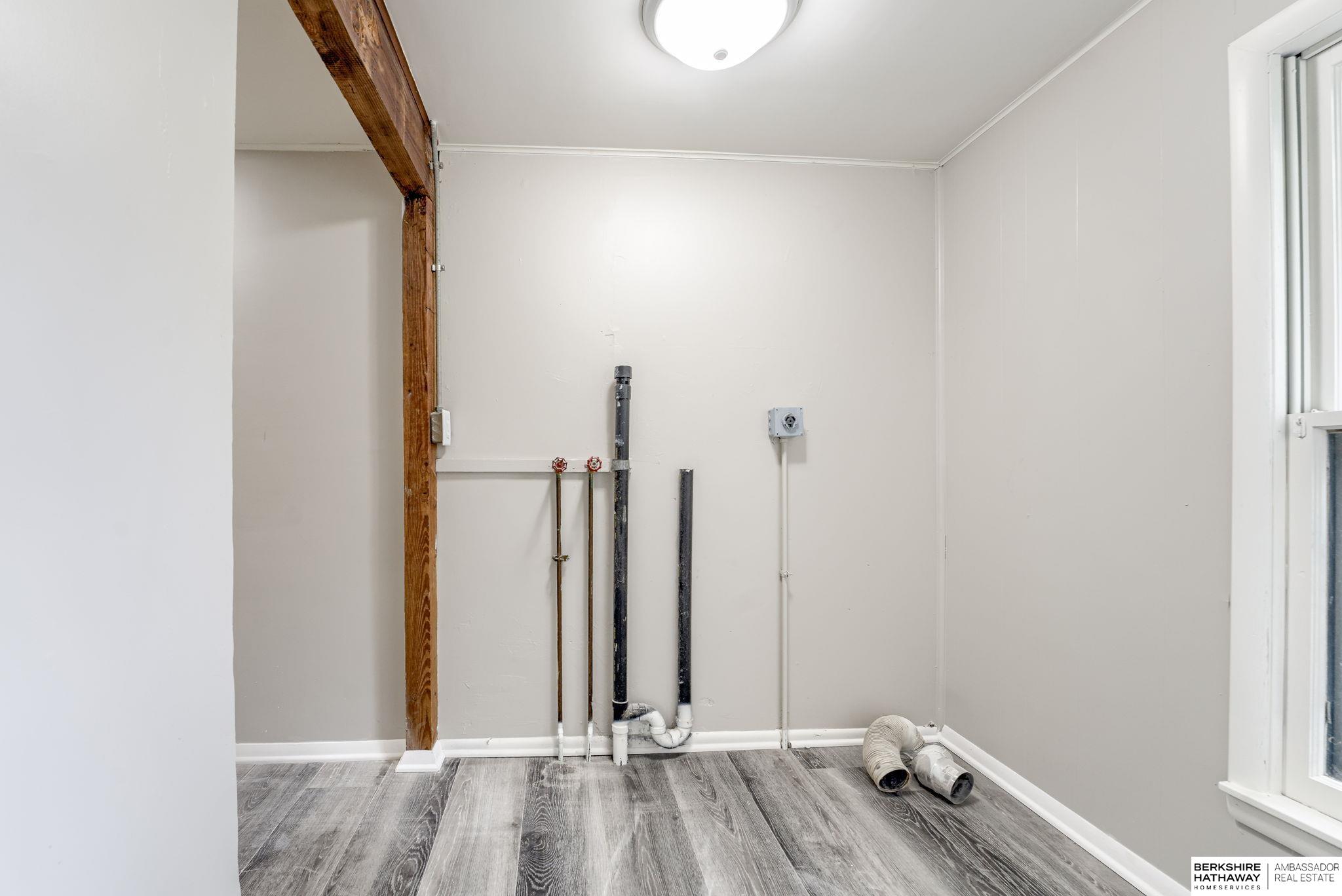 Bellevue, Nebraska 68005, United States, 4 Bedrooms Bedrooms, ,1 BathroomBathrooms,Residential,Active,197638