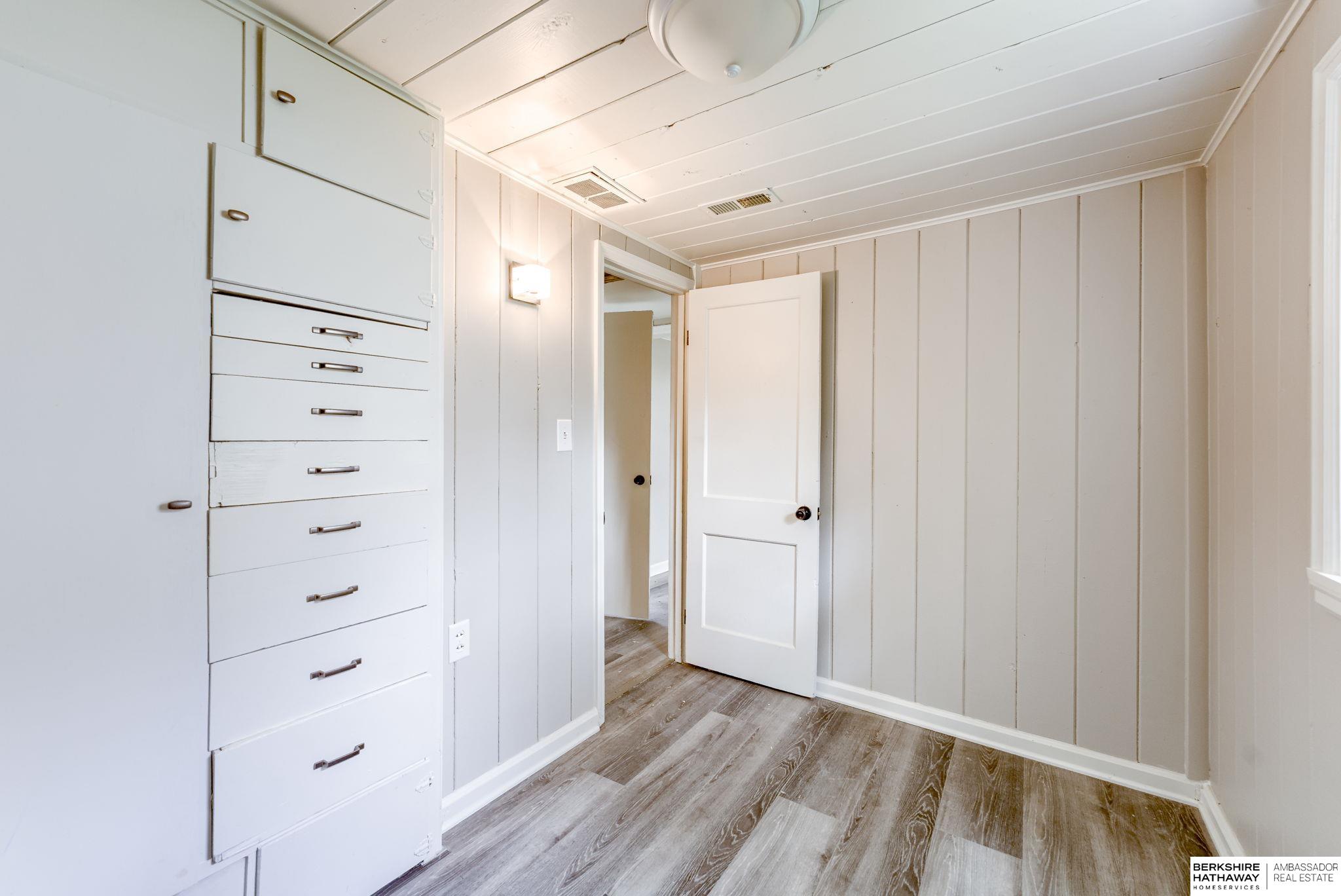 Bellevue, Nebraska 68005, United States, 4 Bedrooms Bedrooms, ,1 BathroomBathrooms,Residential,Active,197638