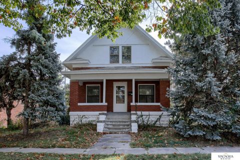 Photo of 2301 D Street, Lincoln, NE 68502 (MLS # 22608960)
