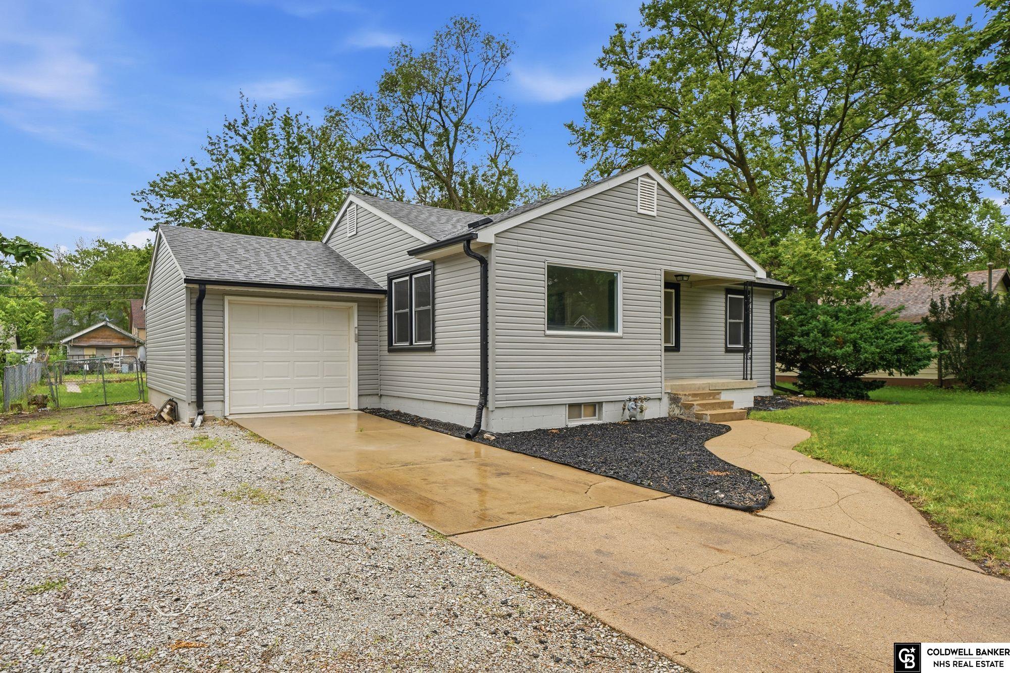 1016 N Elmer Avenue