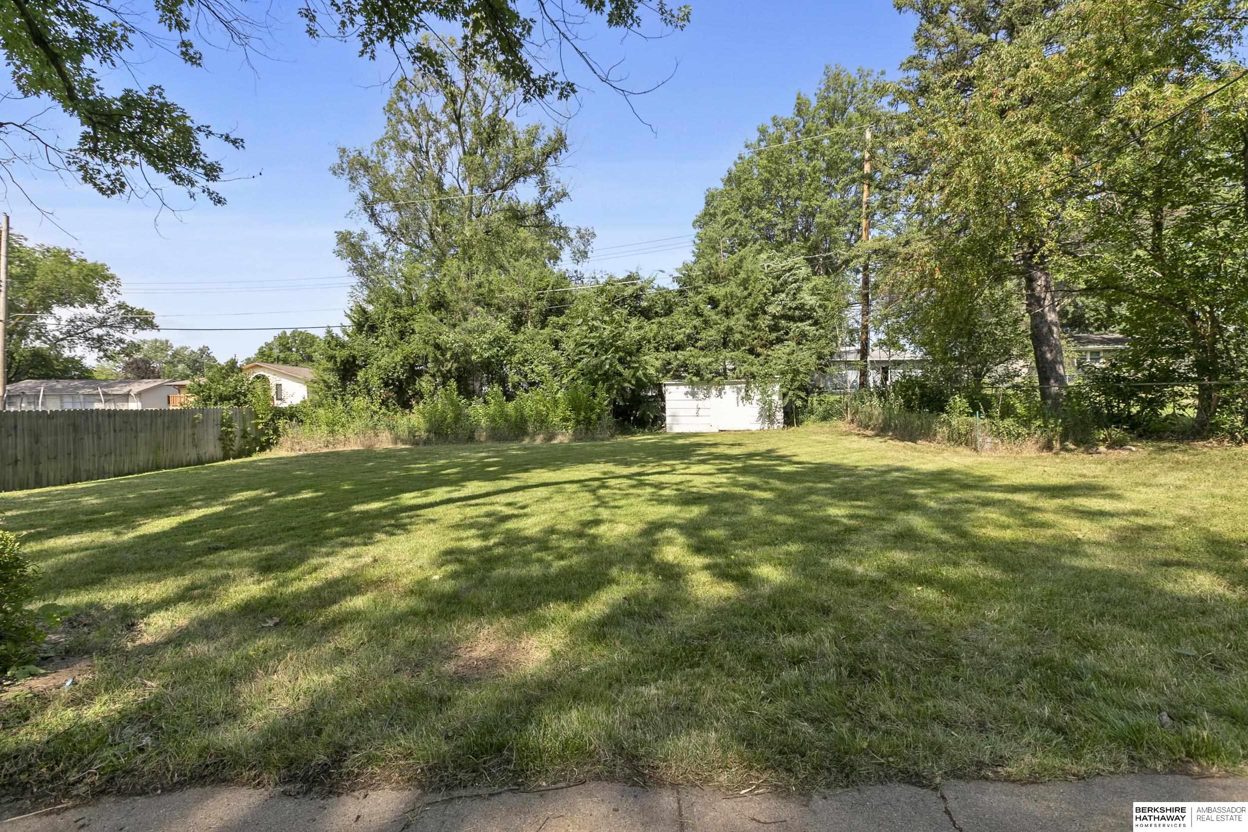 Lincoln, Nebraska 68506, United States, 3 Bedrooms Bedrooms, ,2 BathroomsBathrooms,Residential,Active,174021