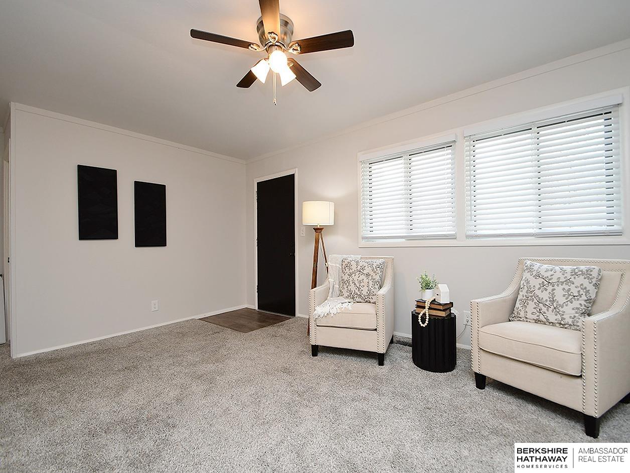 Lincoln, Nebraska 68504, United States, 2 Bedrooms Bedrooms, ,1 BathroomBathrooms,Residential,Active,236695