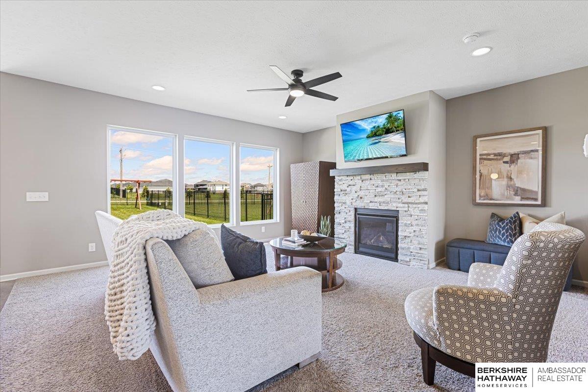 Omaha, Nebraska 68022, United States, 5 Bedrooms Bedrooms, ,4 BathroomsBathrooms,Residential,Active,101939