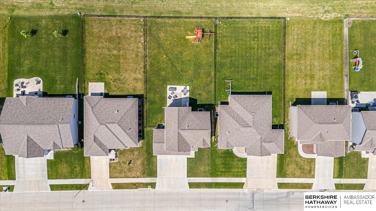 Omaha, Nebraska 68022, United States, 5 Bedrooms Bedrooms, ,4 BathroomsBathrooms,Residential,Active,101939