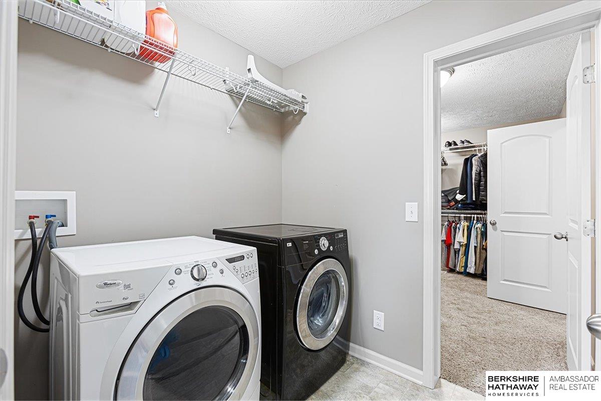 Omaha, Nebraska 68022, United States, 5 Bedrooms Bedrooms, ,4 BathroomsBathrooms,Residential,Active,101939