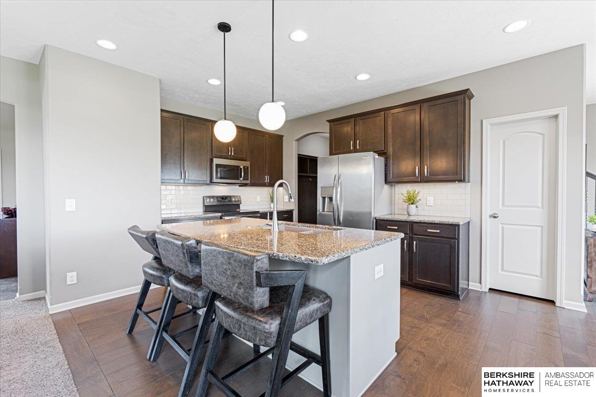 Omaha, Nebraska 68022, United States, 5 Bedrooms Bedrooms, ,4 BathroomsBathrooms,Residential,Active,101939