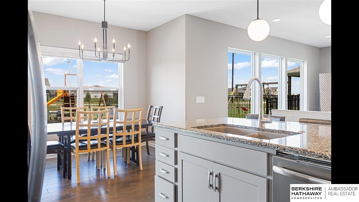 Omaha, Nebraska 68022, United States, 5 Bedrooms Bedrooms, ,4 BathroomsBathrooms,Residential,Active,101939