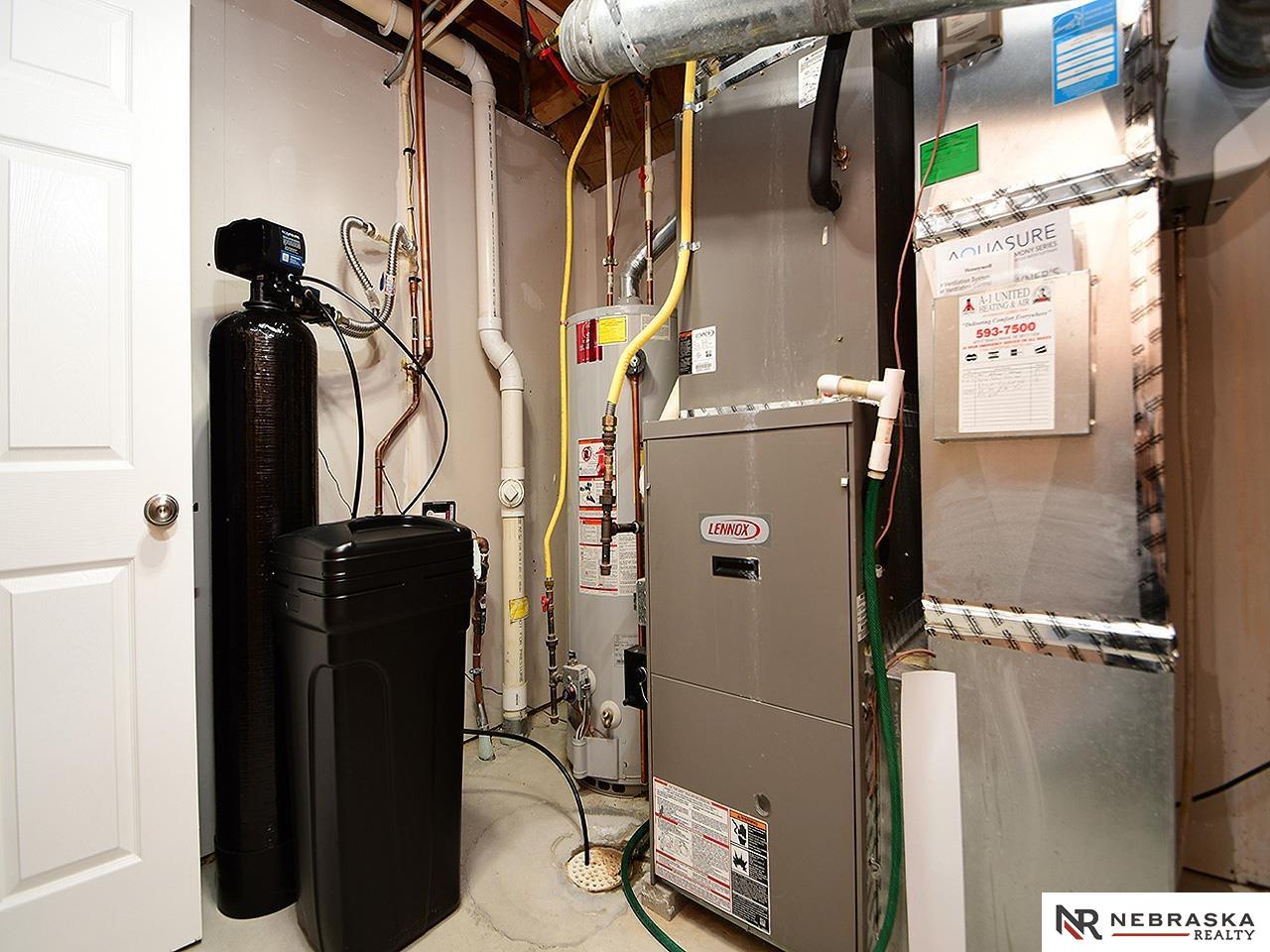 Bennington, Nebraska 68007, United States, 5 Bedrooms Bedrooms, ,3 BathroomsBathrooms,Residential,Active,216288