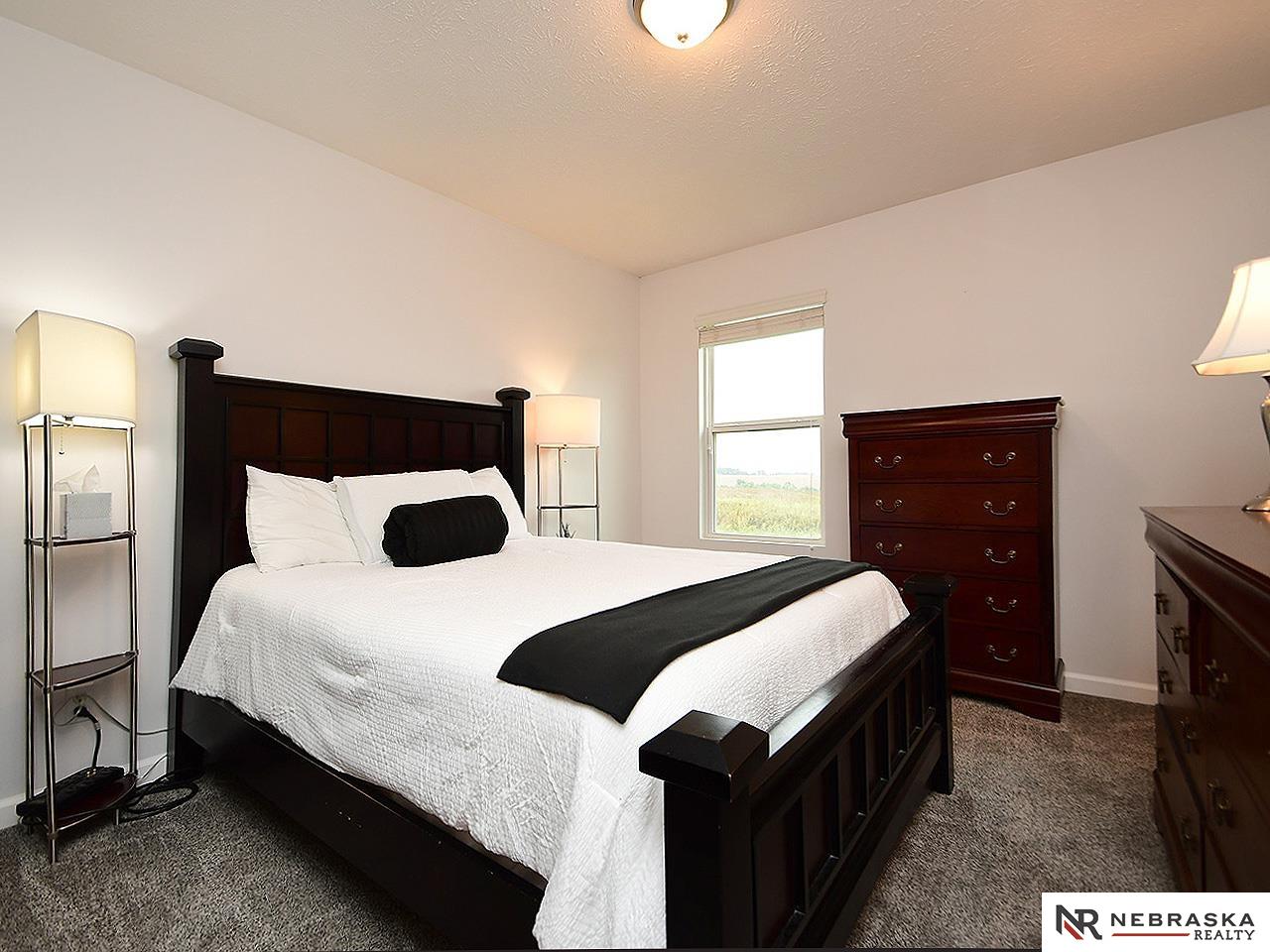 Bennington, Nebraska 68007, United States, 5 Bedrooms Bedrooms, ,3 BathroomsBathrooms,Residential,Active,216288