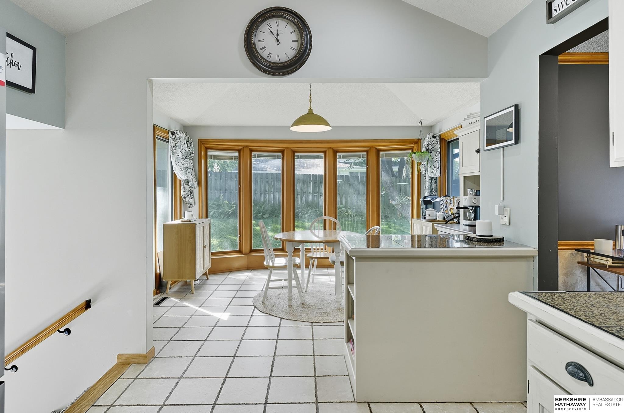 Omaha, Nebraska 68118, United States, 4 Bedrooms Bedrooms, ,2 BathroomsBathrooms,Residential,Active,211895