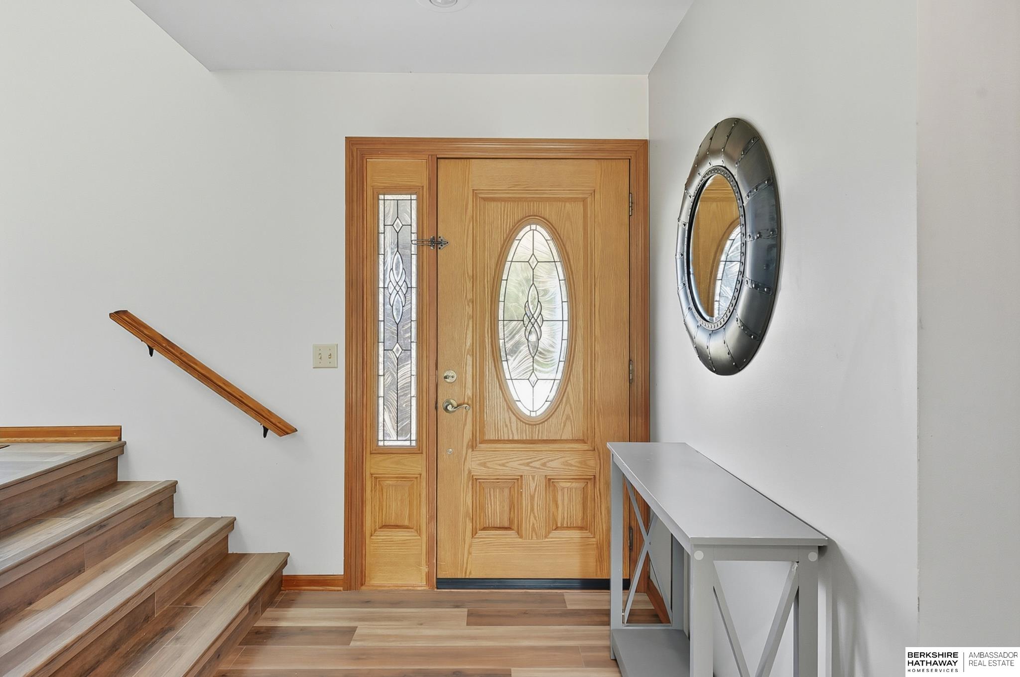 Omaha, Nebraska 68118, United States, 4 Bedrooms Bedrooms, ,2 BathroomsBathrooms,Residential,Active,211895