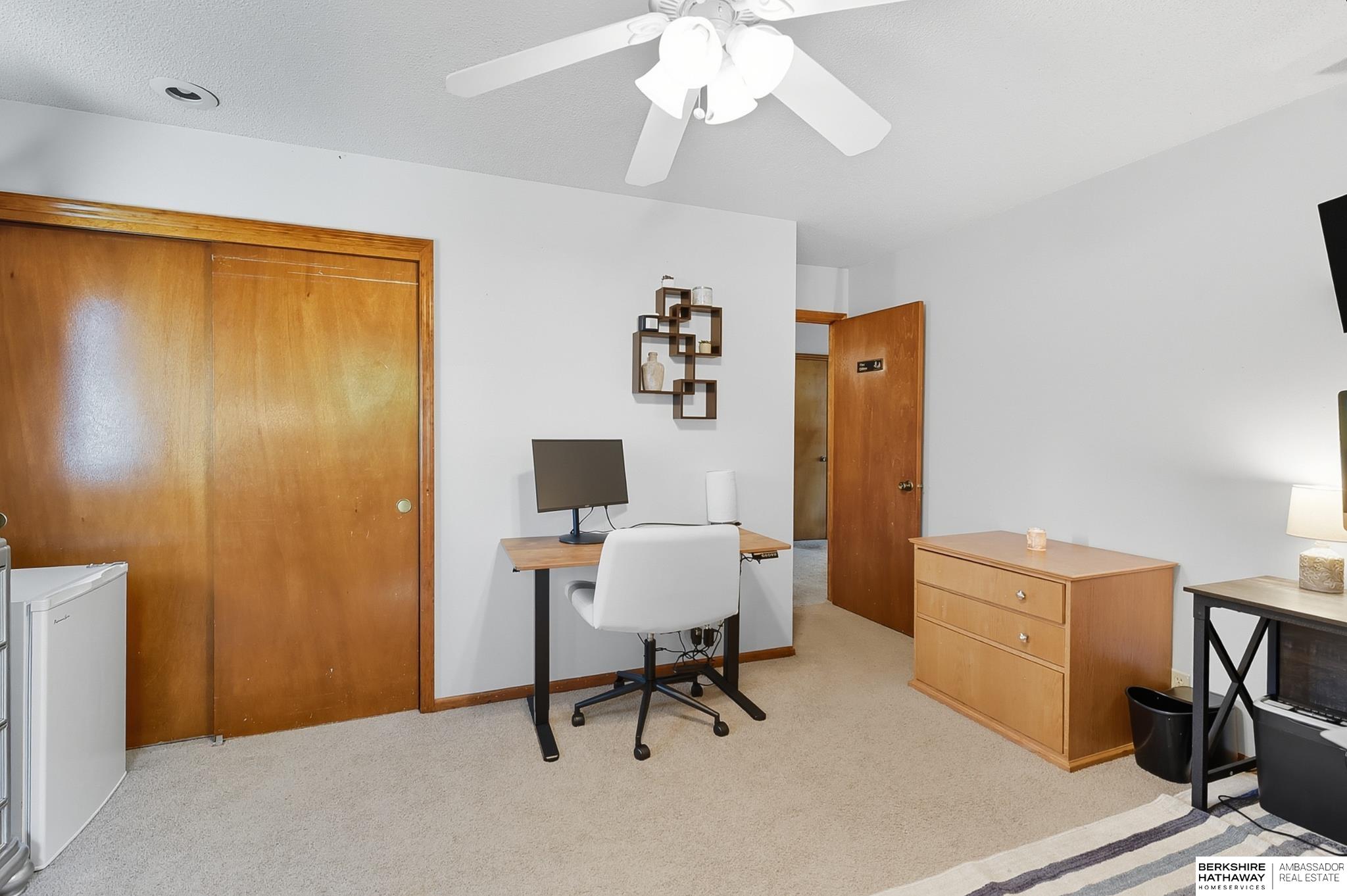 Omaha, Nebraska 68118, United States, 4 Bedrooms Bedrooms, ,2 BathroomsBathrooms,Residential,Active,211895