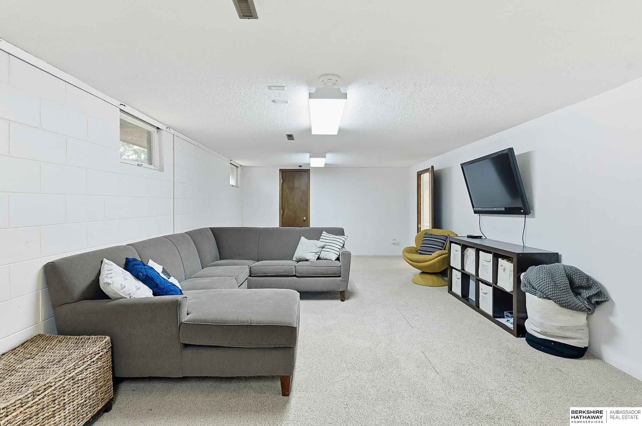 Wahoo, Nebraska 68066, United States, 4 Bedrooms Bedrooms, ,3 BathroomsBathrooms,Residential,Active,230762