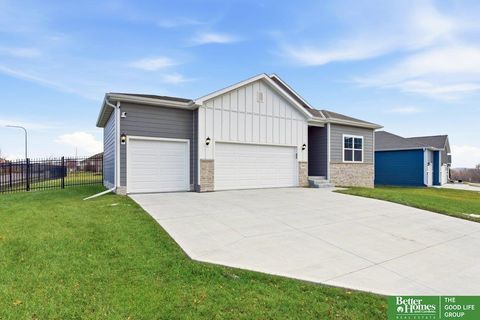 Photo of 10903 S 176 Street, Omaha, NE 68136 (MLS # 22535213)