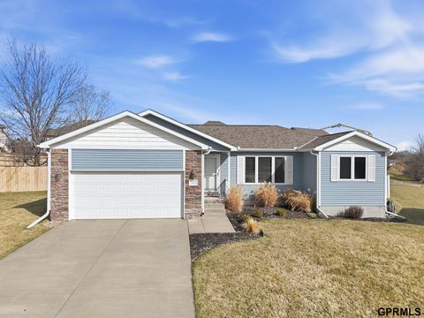 Photo of 7620 Glynoaks Ct Court, Lincoln, NE 68516 (MLS # 22607818)