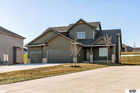 Photo of 10202 S 184th Street, Omaha, NE 68136 (MLS # 22534961)