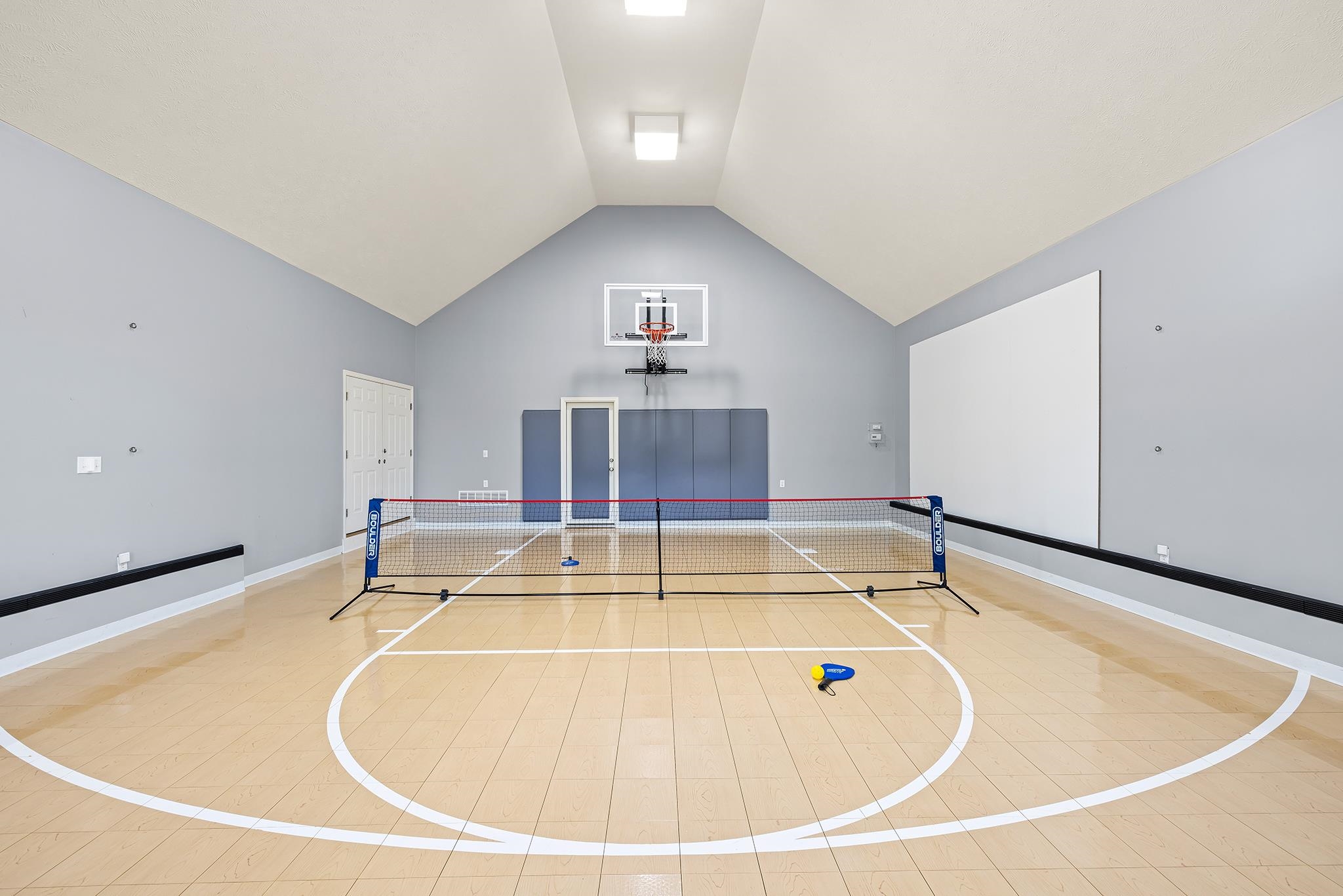 Omaha, Nebraska 68130, United States, 3 Bedrooms Bedrooms, ,3 BathroomsBathrooms,Residential,Pending,148969