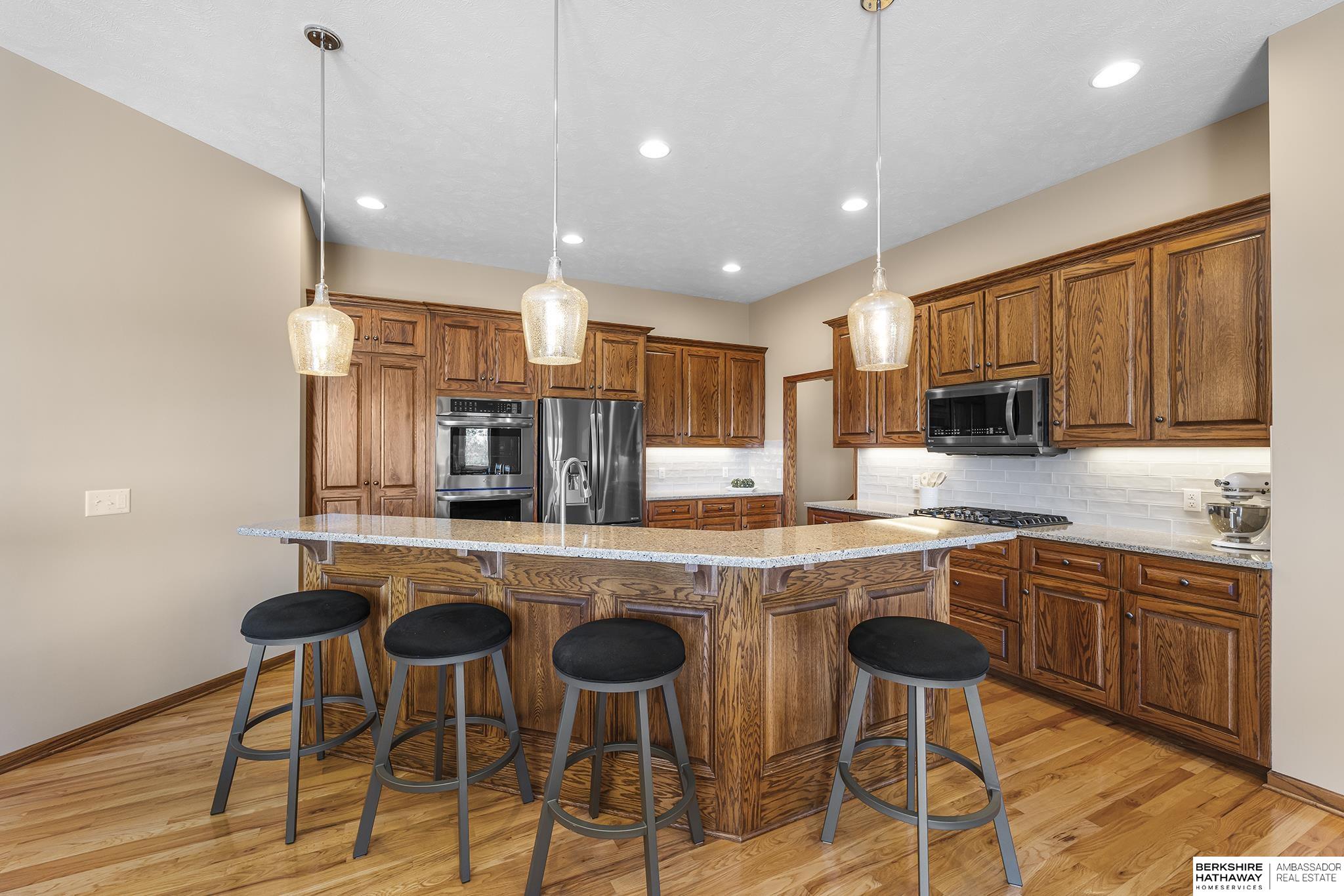 Omaha, Nebraska 68130, United States, 3 Bedrooms Bedrooms, ,3 BathroomsBathrooms,Residential,Pending,148969