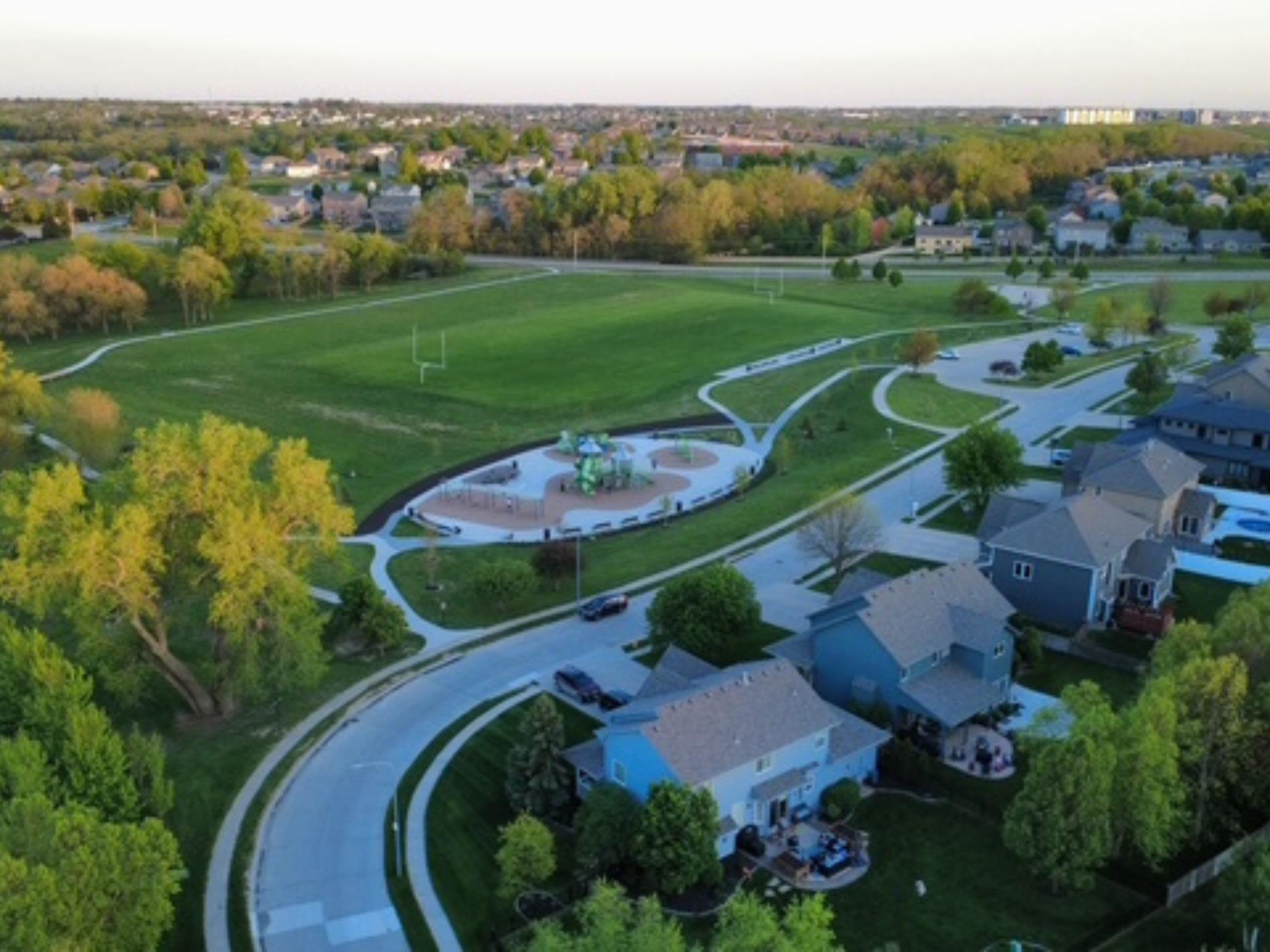 Omaha, Nebraska 68130, United States, 3 Bedrooms Bedrooms, ,3 BathroomsBathrooms,Residential,Pending,148969