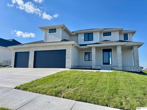 Photo of 20152 T Street, Omaha, NE 68135 (MLS # 22628553)