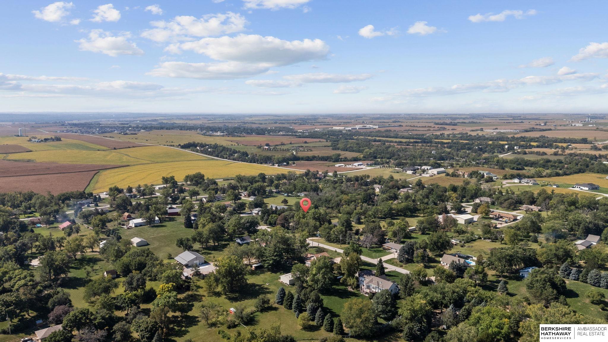 Springfield, Nebraska 68059, United States, 4 Bedrooms Bedrooms, ,3 BathroomsBathrooms,Residential,Pending,210976