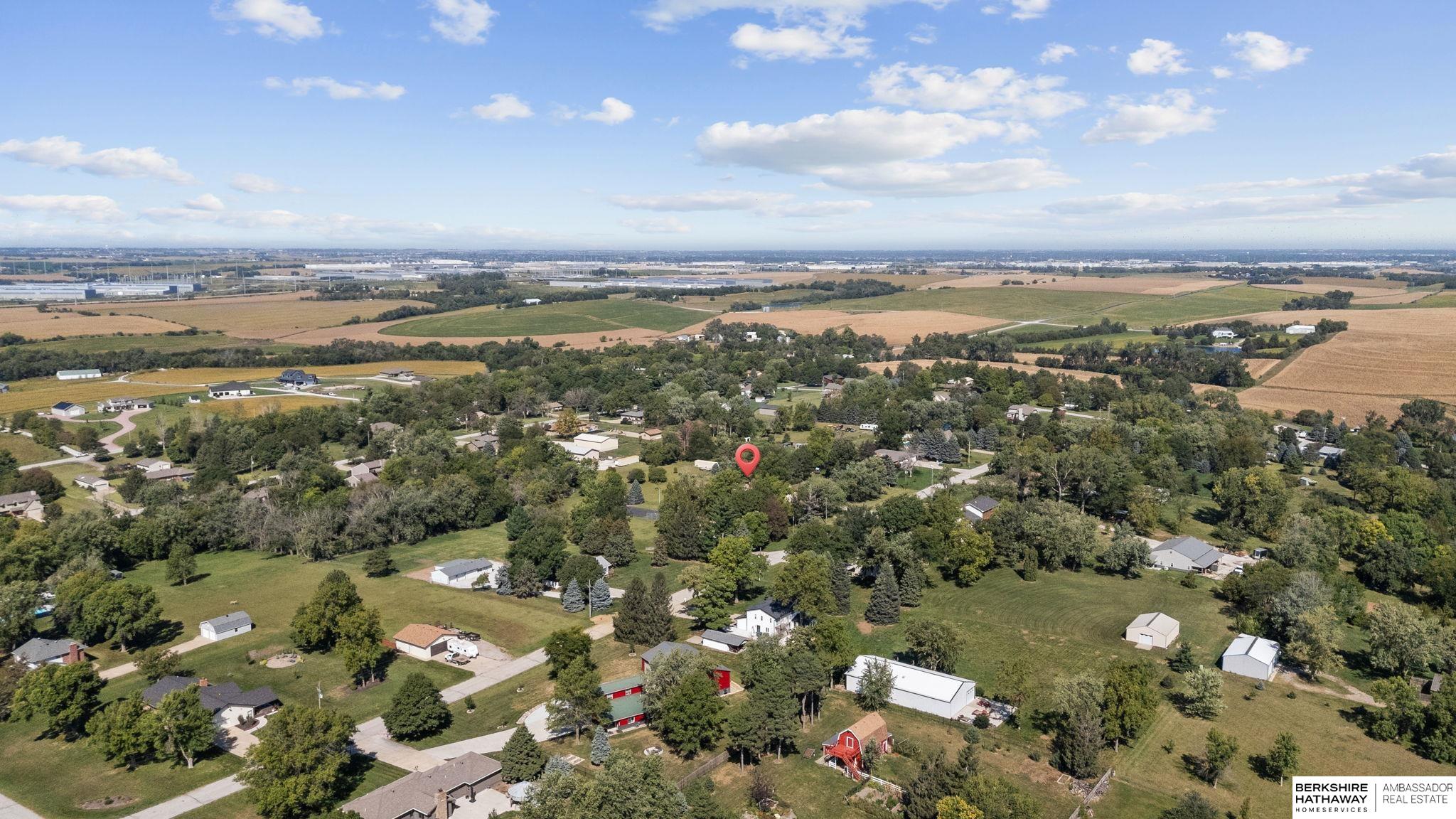 Springfield, Nebraska 68059, United States, 4 Bedrooms Bedrooms, ,3 BathroomsBathrooms,Residential,Pending,210976