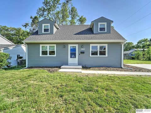 Photo of 12317 A Street, Omaha, NE 68144 (MLS # 22526859) Photo of 12317 A Street, Omaha, NE 68144 (MLS # 22526859)