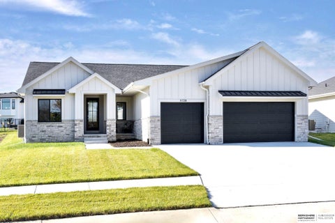 Photo of 5917 N 209th Street, Elkhorn, NE 68022 (MLS # 22624662)