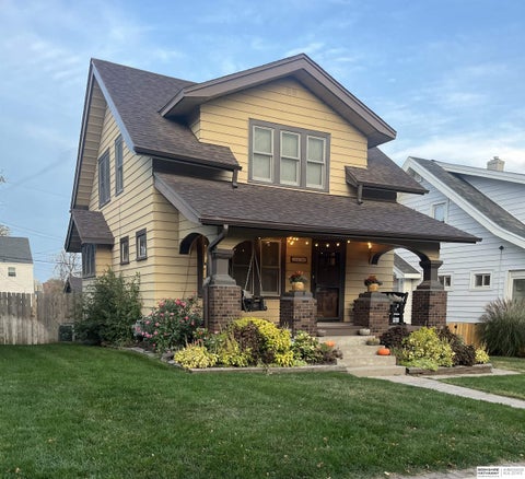 Photo of 3076 S 32 Street, Omaha, NE 68105 (MLS # 22627695)