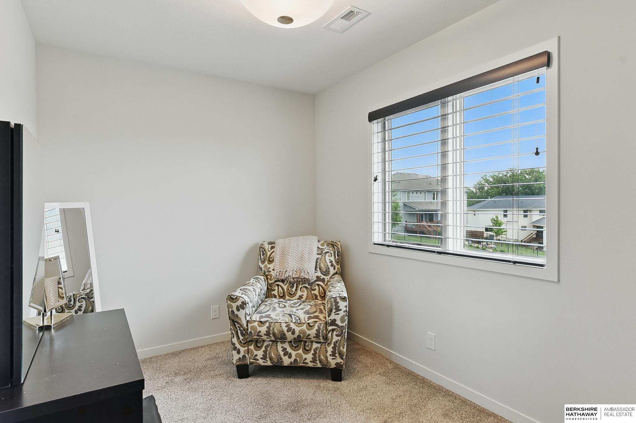 Elkhorn, Nebraska 68022, United States, 5 Bedrooms Bedrooms, ,4 BathroomsBathrooms,Residential,Active,146667