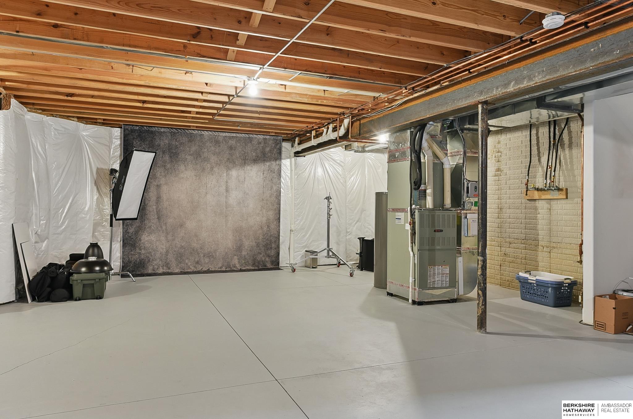 Elkhorn, Nebraska 68022, United States, 5 Bedrooms Bedrooms, ,4 BathroomsBathrooms,Residential,Active,146667