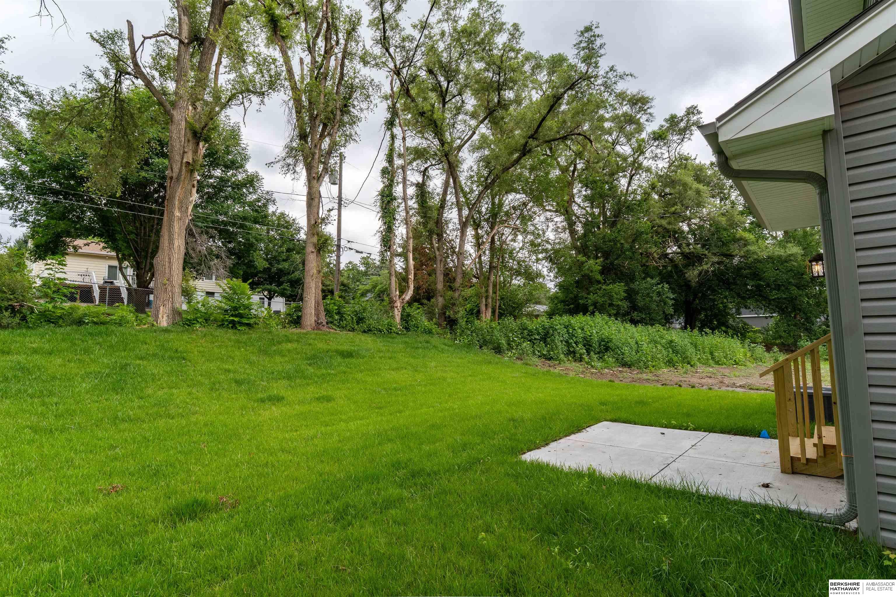 Omaha, Nebraska 68117, United States, 4 Bedrooms Bedrooms, ,3 BathroomsBathrooms,Residential,Active,159413