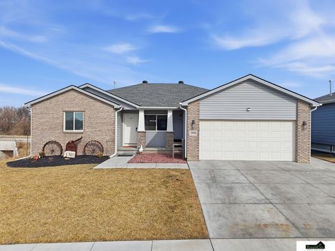Photo of 2936 W Washington Street, Lincoln, NE 68522 (MLS # 22603802)